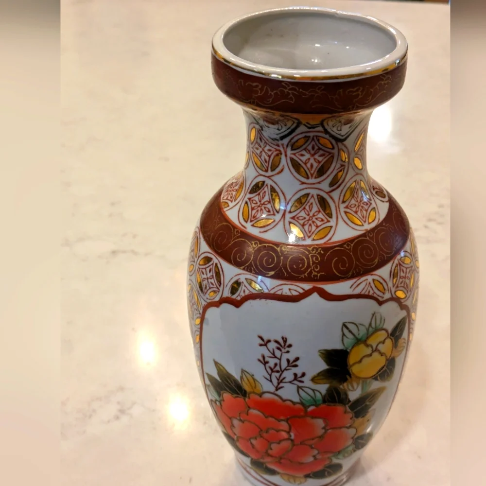 Decorated Red & Yellow Roses Vase Unmarked Used